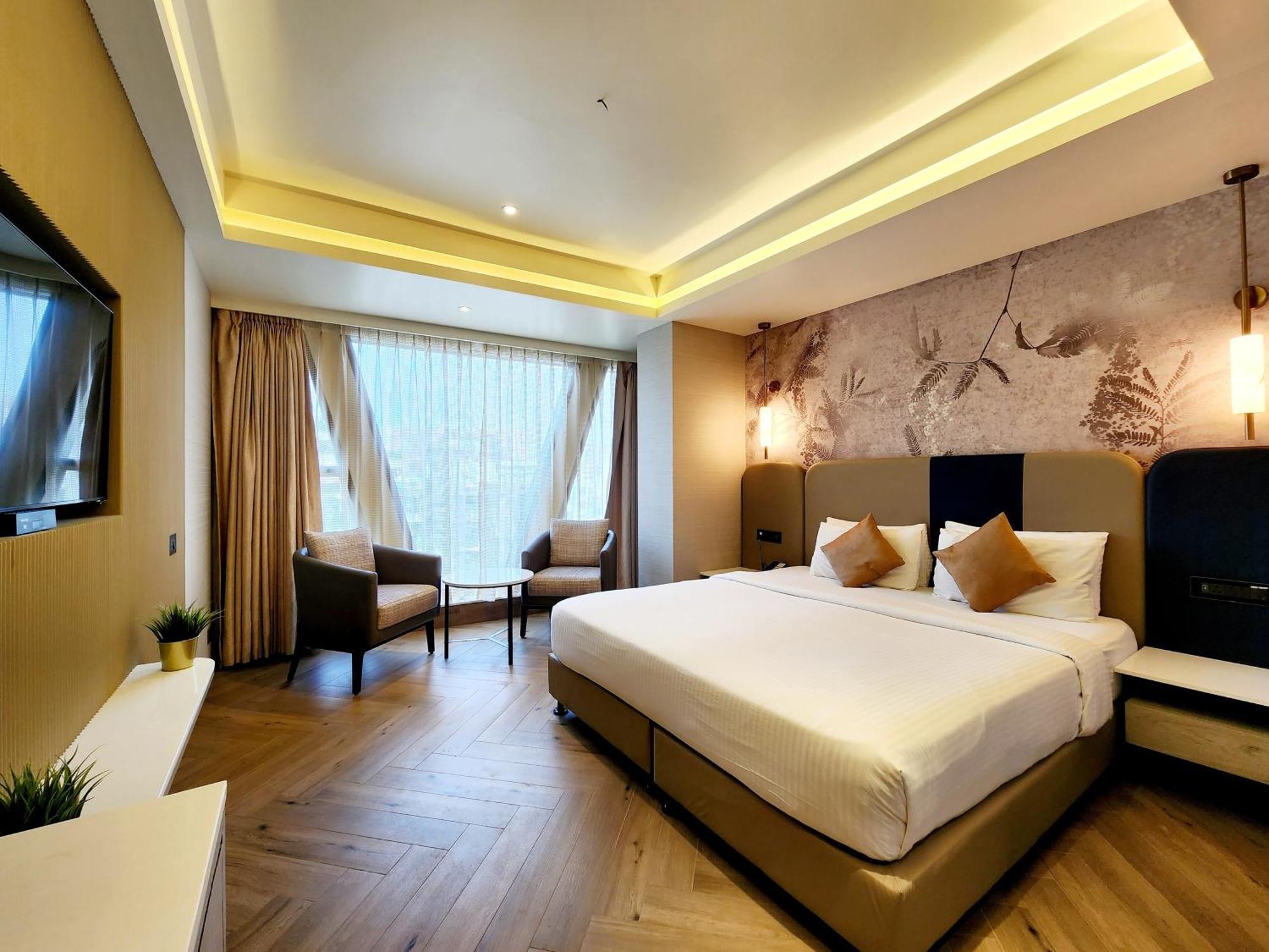 מומביי Dragonfly Hotel - The Art Hotel מראה חיצוני תמונה