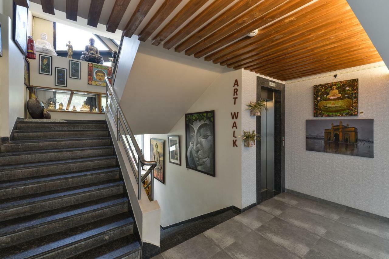 מומביי Dragonfly Hotel - The Art Hotel מראה חיצוני תמונה